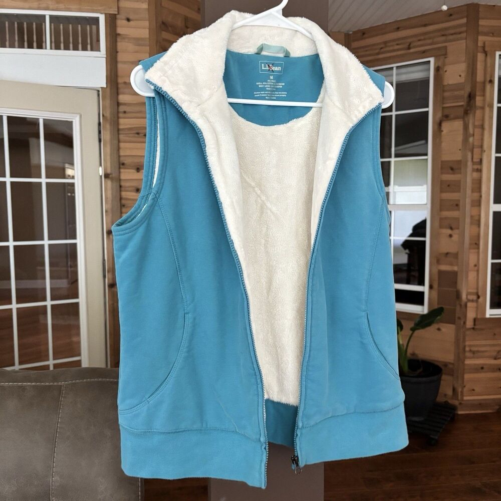 L.L.Bean Vest Women M Sherpa Lined Turquoise Blue Soft Fleece Outdoors Spring - Picture 5 of 8